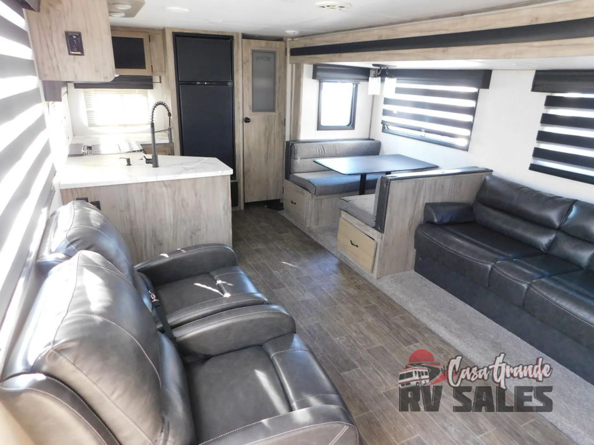 2021 Forest River Cherokee Alpha Wolf 27RK-L - Photo 4