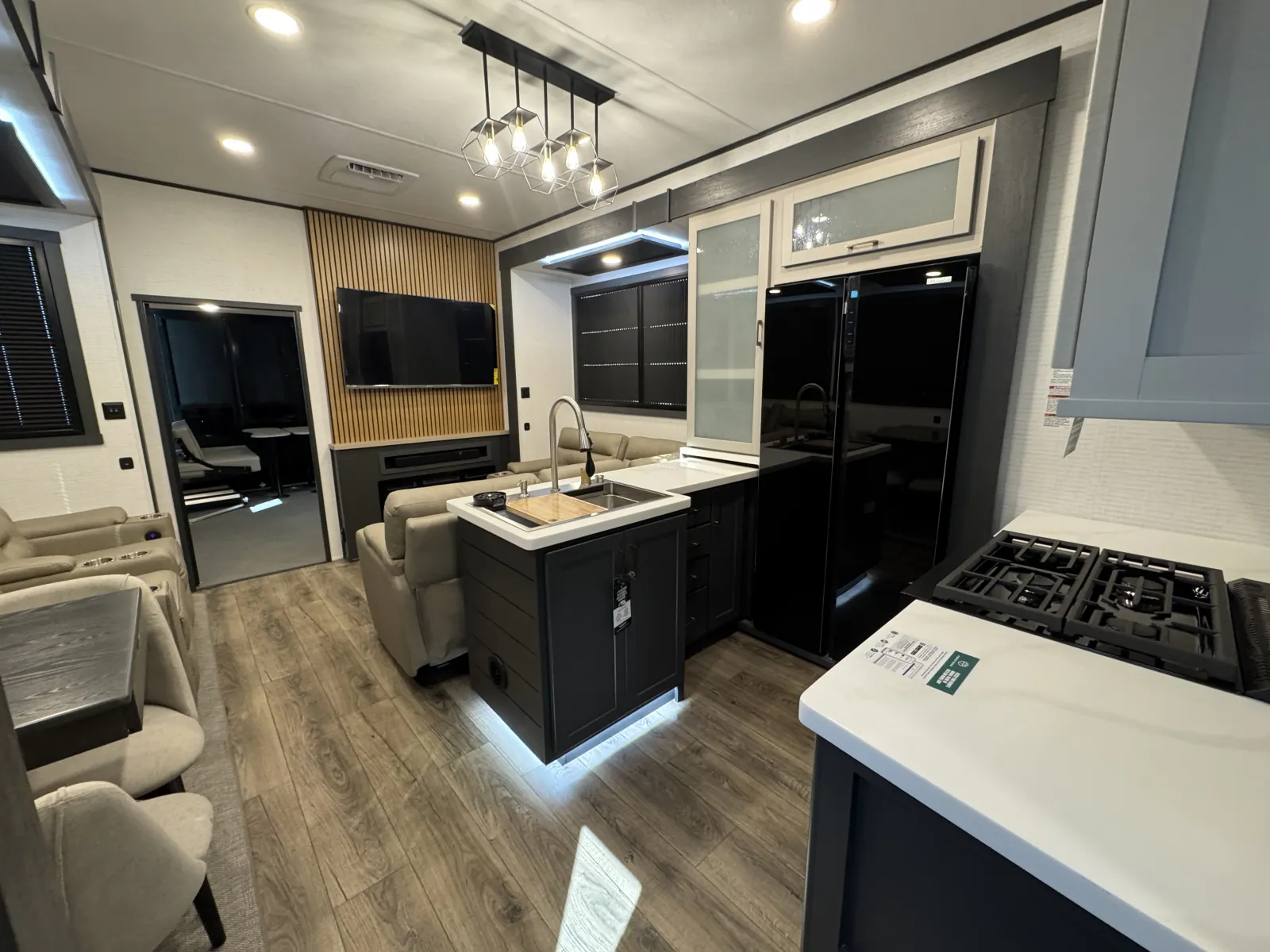 2026 Forest River XLR Nitro 41G14 — Photo 7