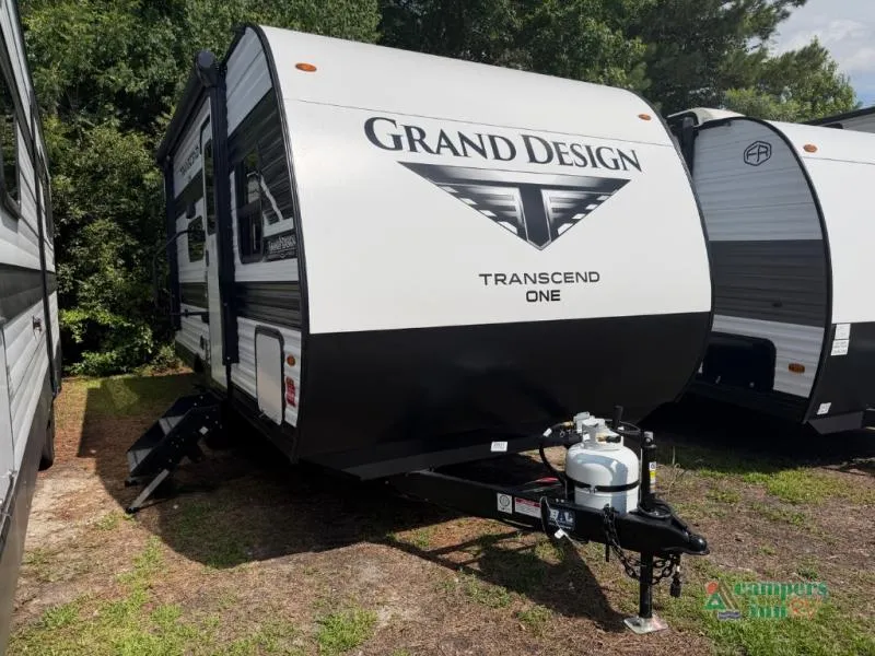 2027 Grand Design Transcend One 151BH - Photo 2