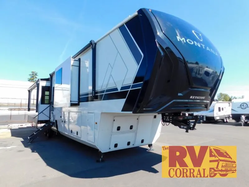 2026 Keystone RV Montana 3900RK - Photo 2