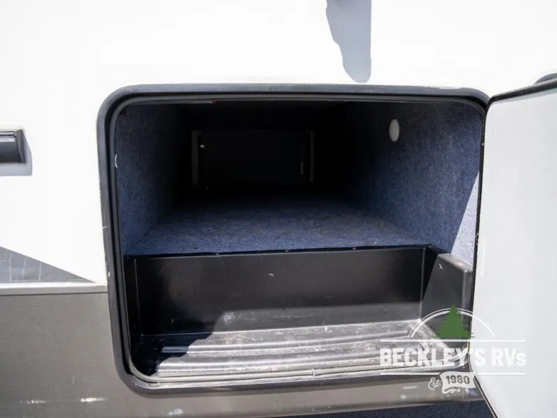 2018 Forest River RV Vengeance 348A13 - Photo 2