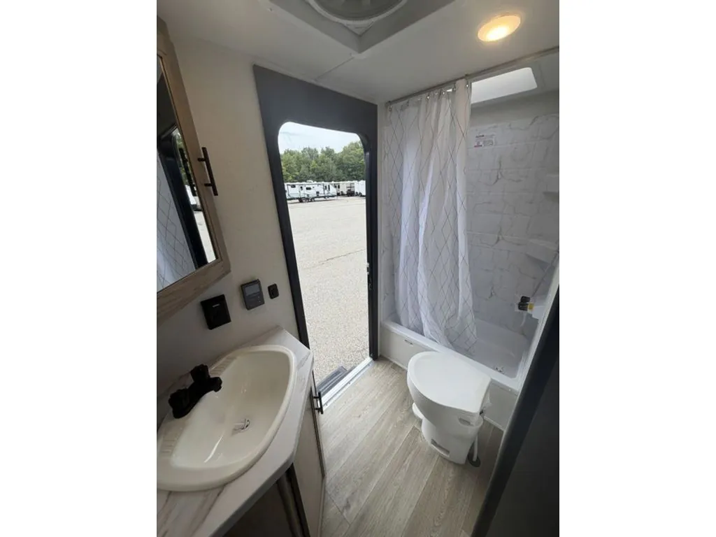 2027 Forest River Cherokee Grey Wolf 26KF, Photos photo 20