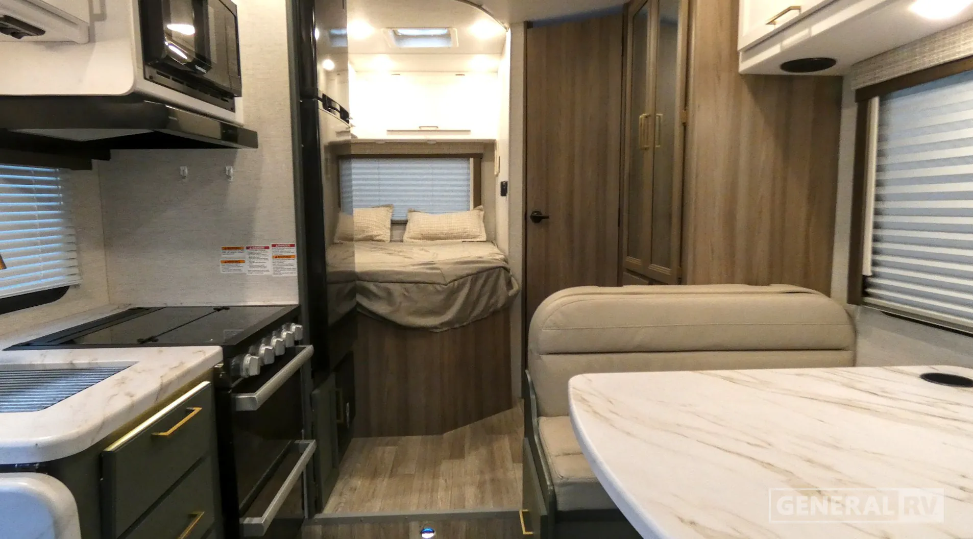 2025 Thor Motor Coach Freedom Eddie Bauer 22EB - Photo 3