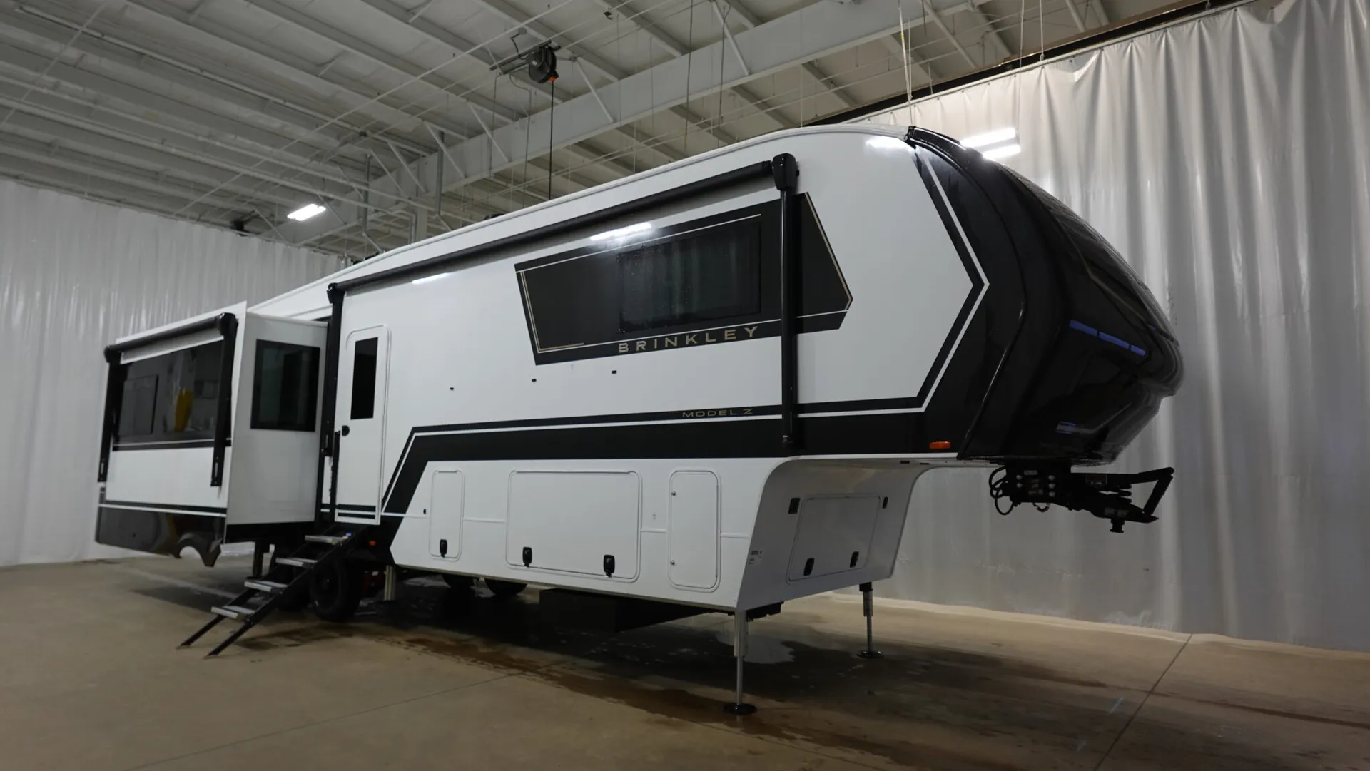 2026 Brinkley Model Z 3600 - Photo 2
