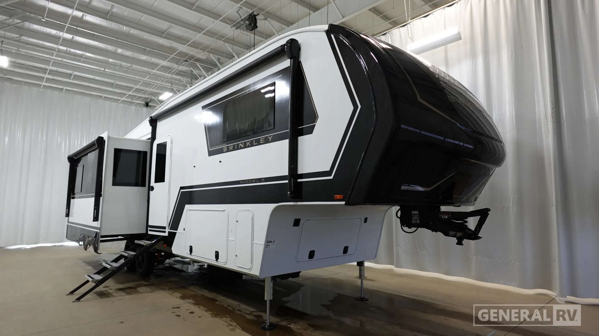 2026 Brinkley Model Z 3100 - Photo 2