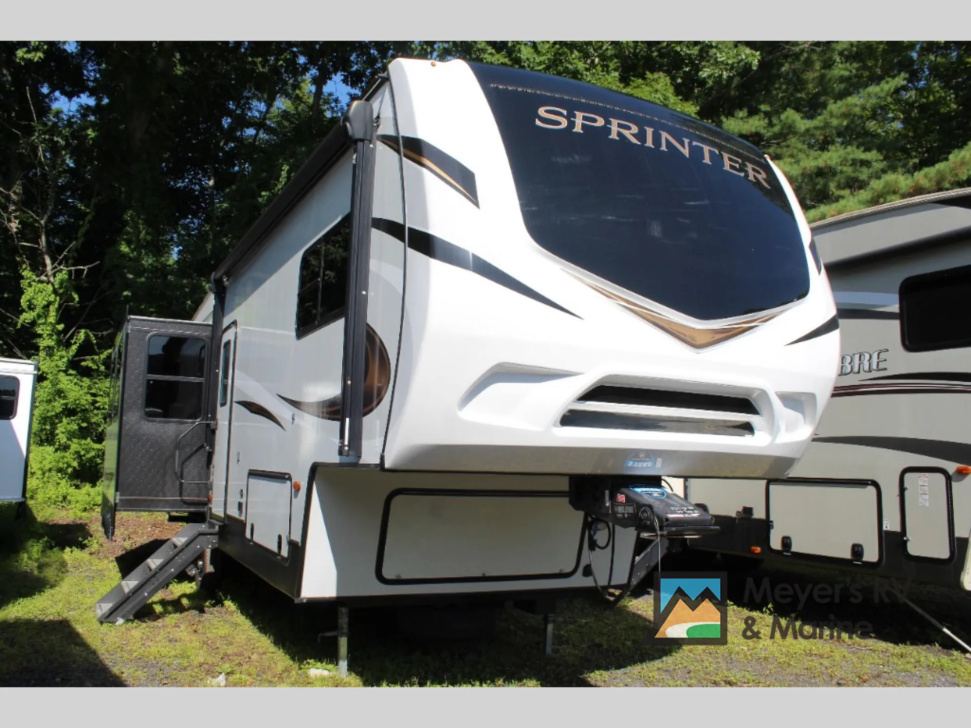 2021 Keystone Sprinter 30RL - Photo 2