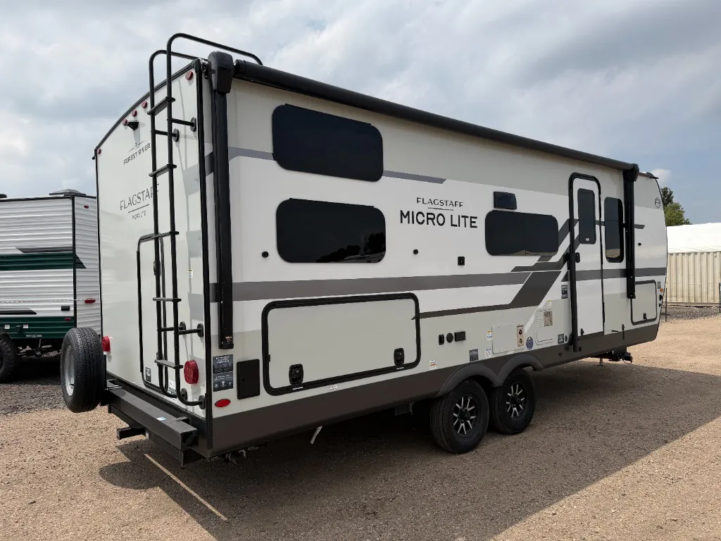 2027 Forest River Flagstaff Micro Lite 25BRDS — Photo 6