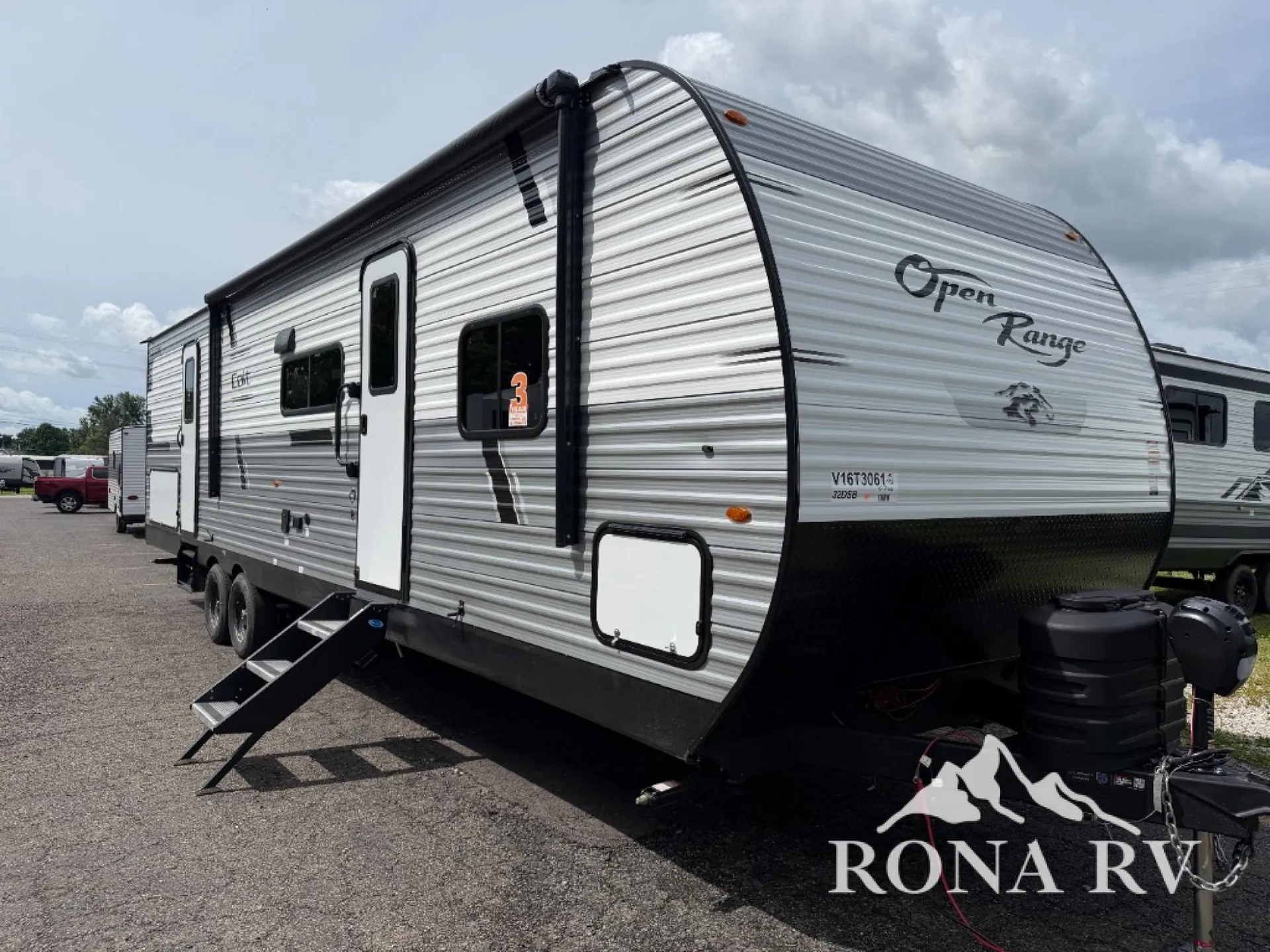 2027 Open Range RV Open Range Colt 32DSB - Photo 2