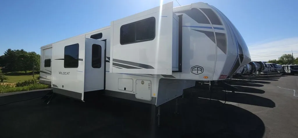 2026 Forest River Wildcat Fifth Wheels 35FL - Main photo