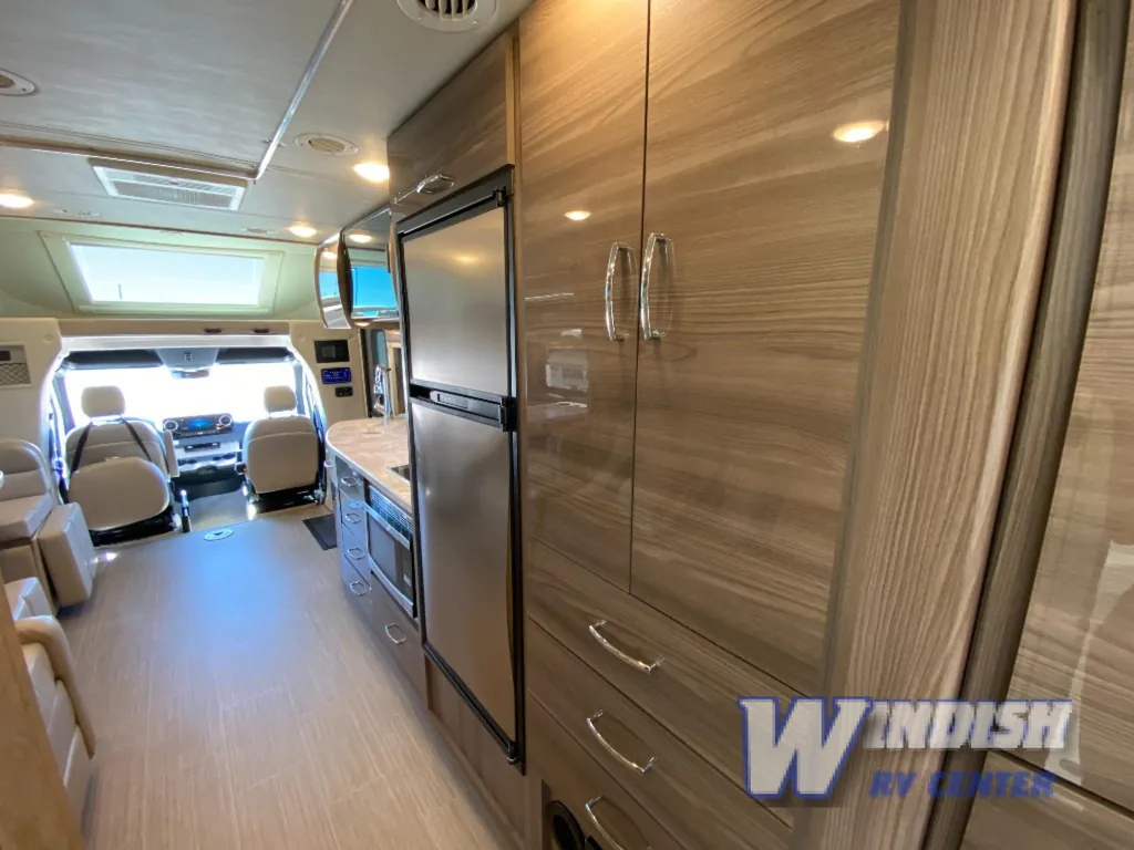 2022 Thor Motor Coach Tiburon 24FB, Photos photo 12
