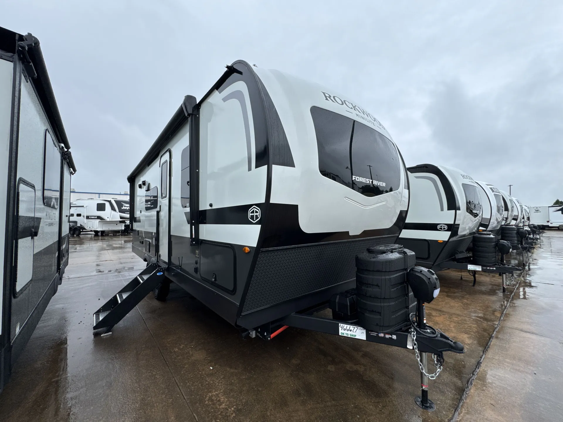 2026 Forest River Rockwood Mini Lite 2520BH - Photo 2