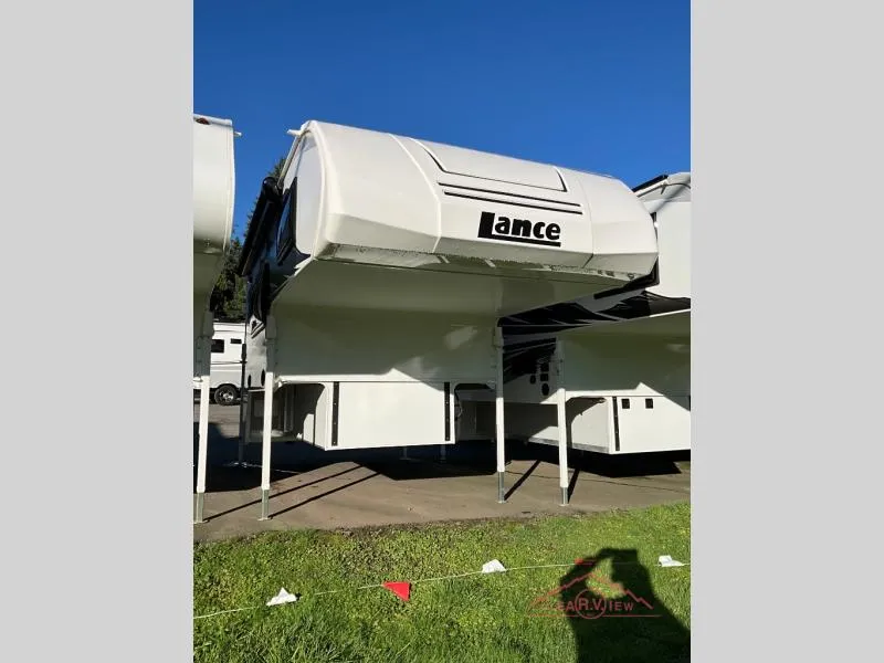 2026 Lance Lance Truck Campers New    825 - Main photo