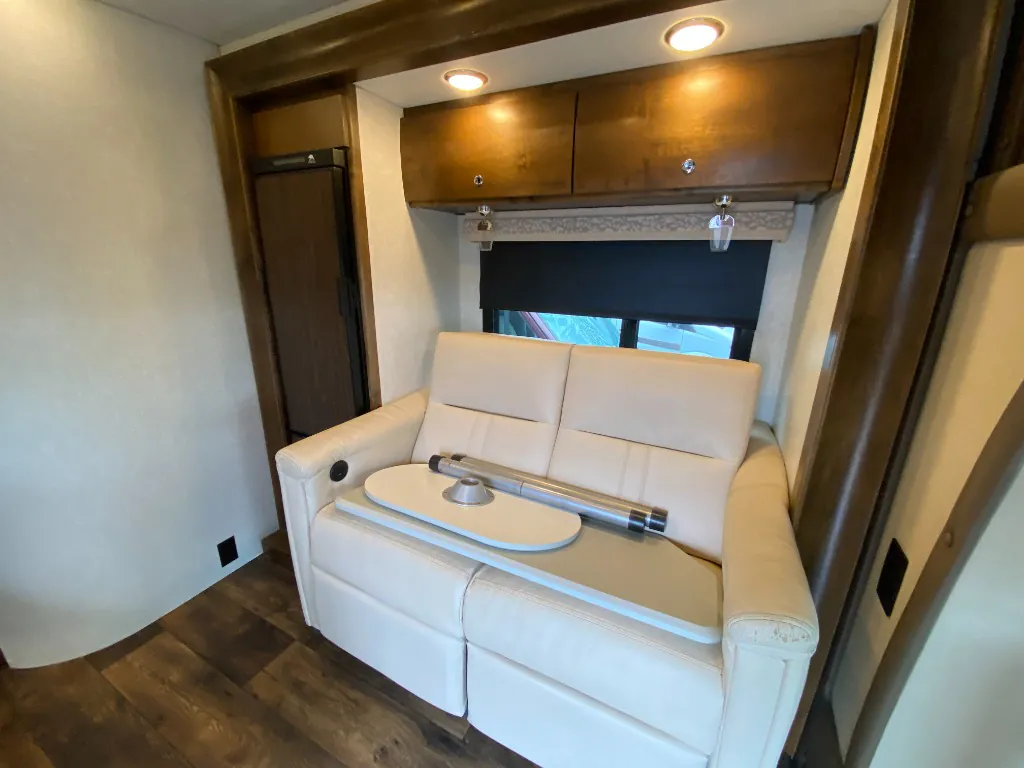 2019 Tiffin Wayfarer 24 TW, Photos photo 17