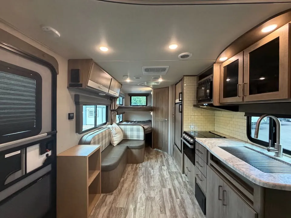 2021 Grand Design Imagine XLS 21BHE, Photos photo 5