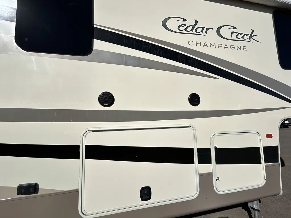 2017 Forest River Cedar Creek 38EL, Photos photo 29