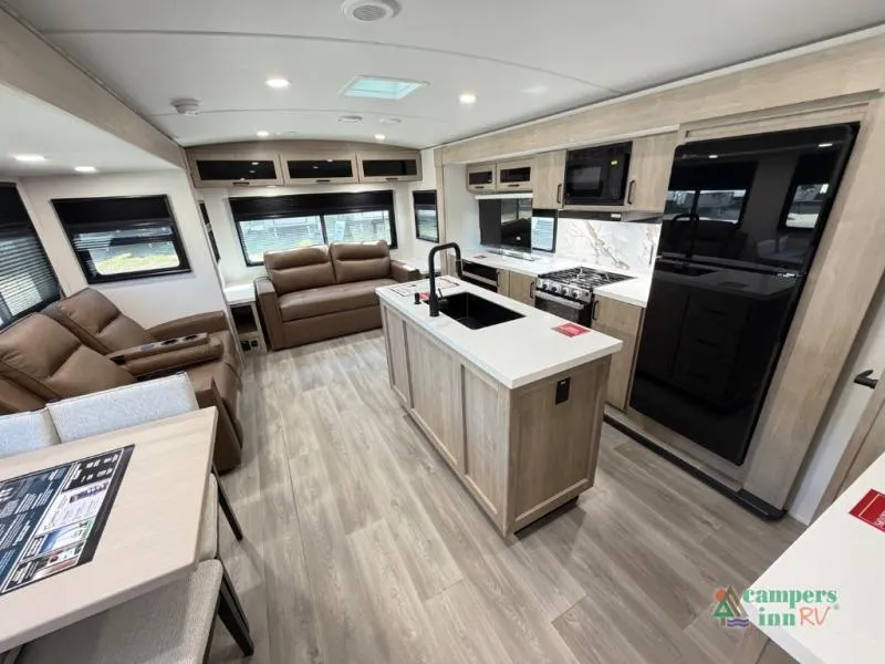 2026 Grand Design Imagine 2970RL - Photo 3
