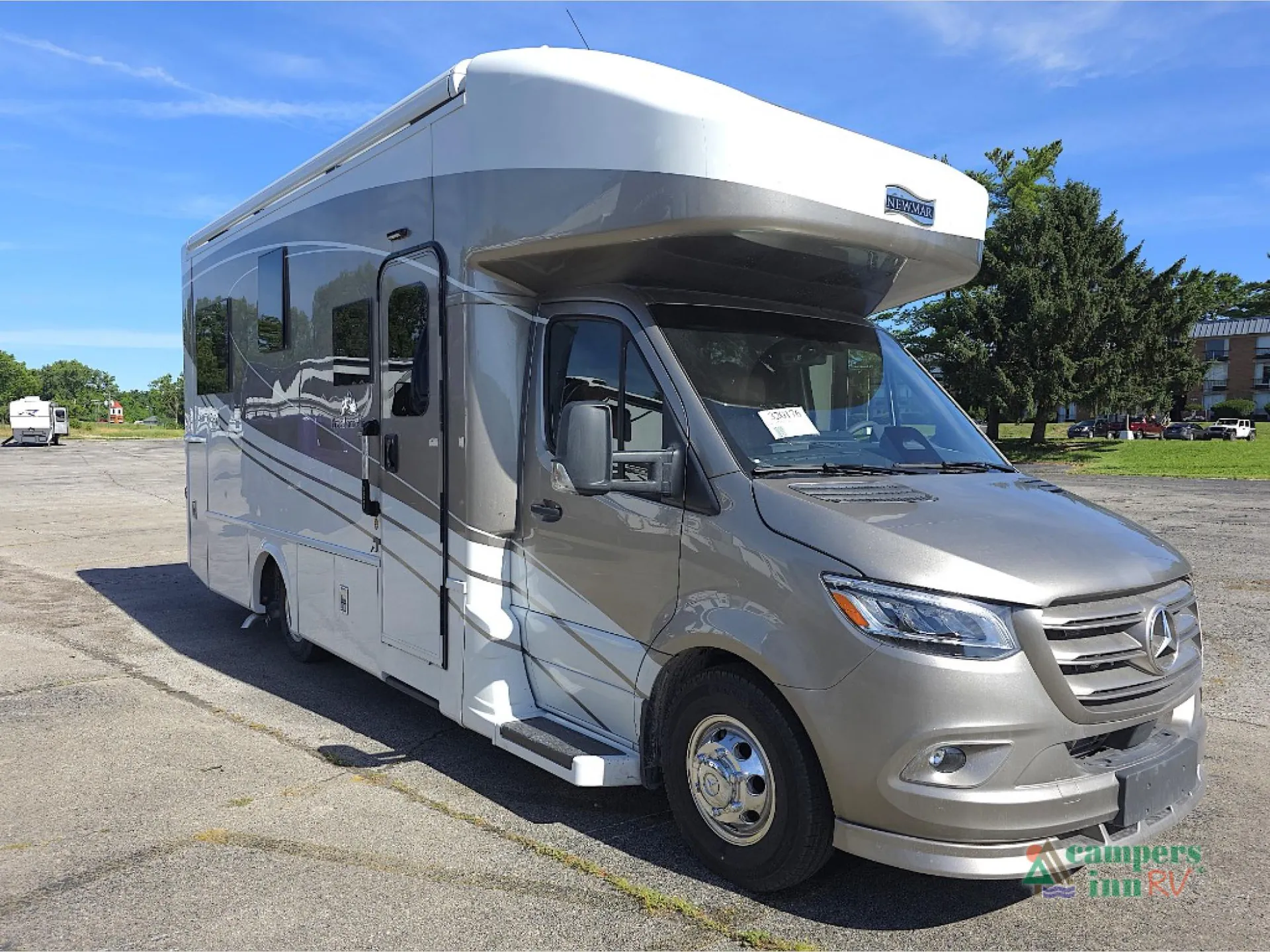 2027 Newmar Freedom Aire 2512 - Photo 2