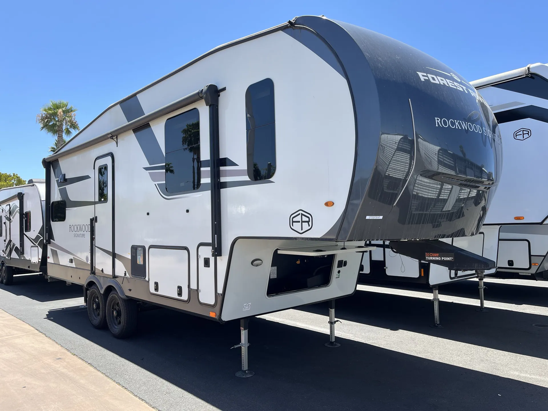 2022 Forest River Rockwood Ultra Lite 2442BS - Photo 2