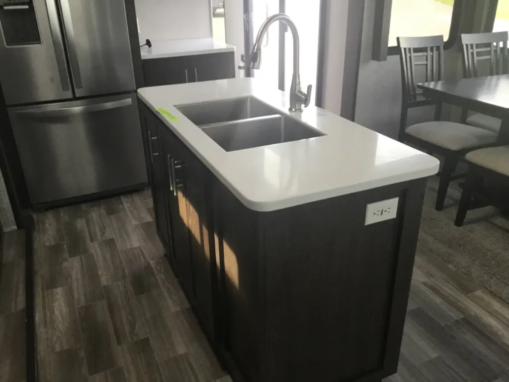2020 Forest River Salem Grand Villa 42DL, Photos photo 15