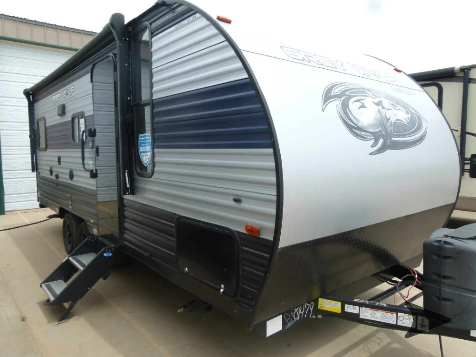 2021 Forest River Cherokee Grey Wolf 20RDSE - Photo 2