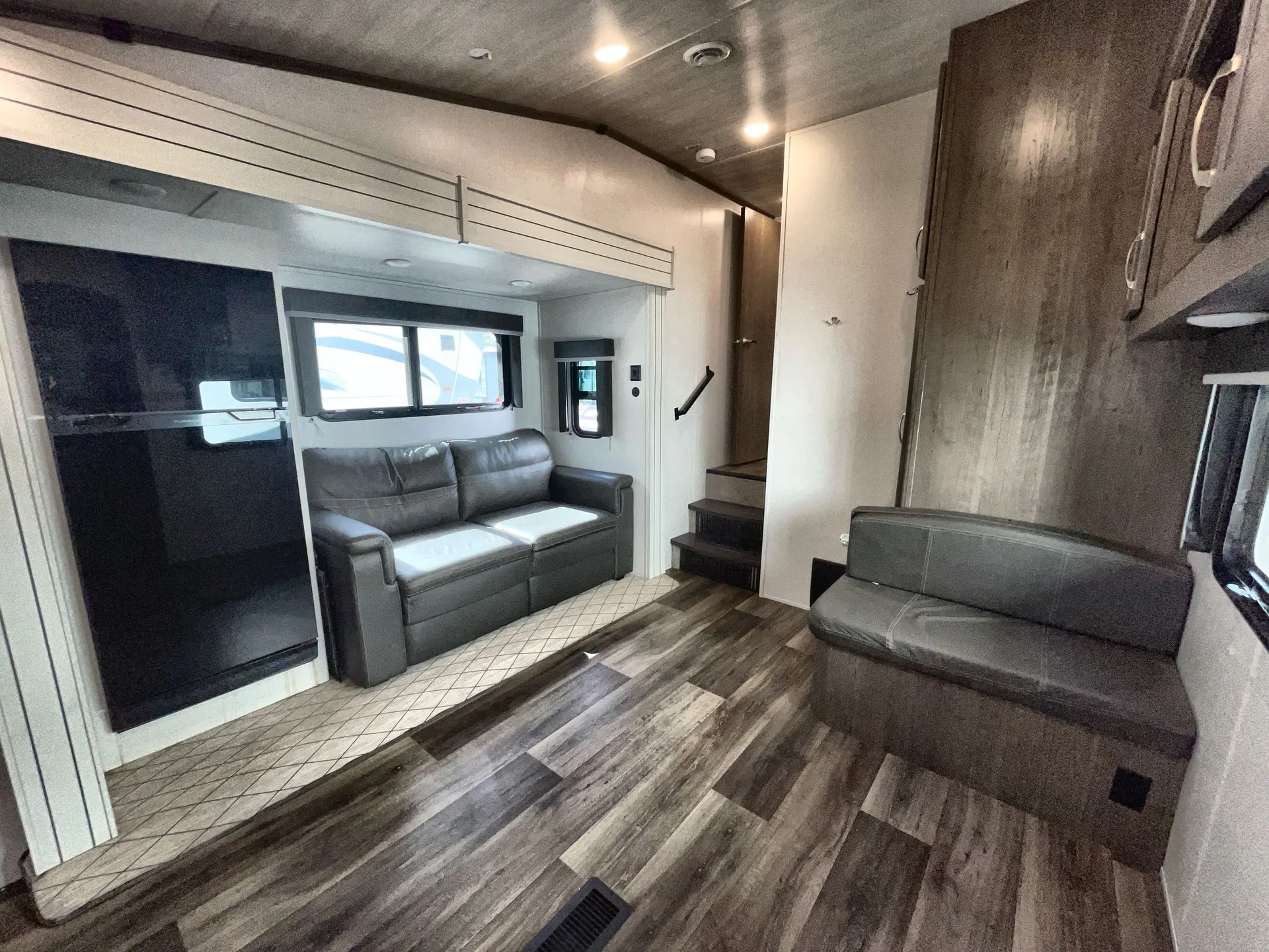 2023 Keystone Cougar Sport 2100RK — living area main