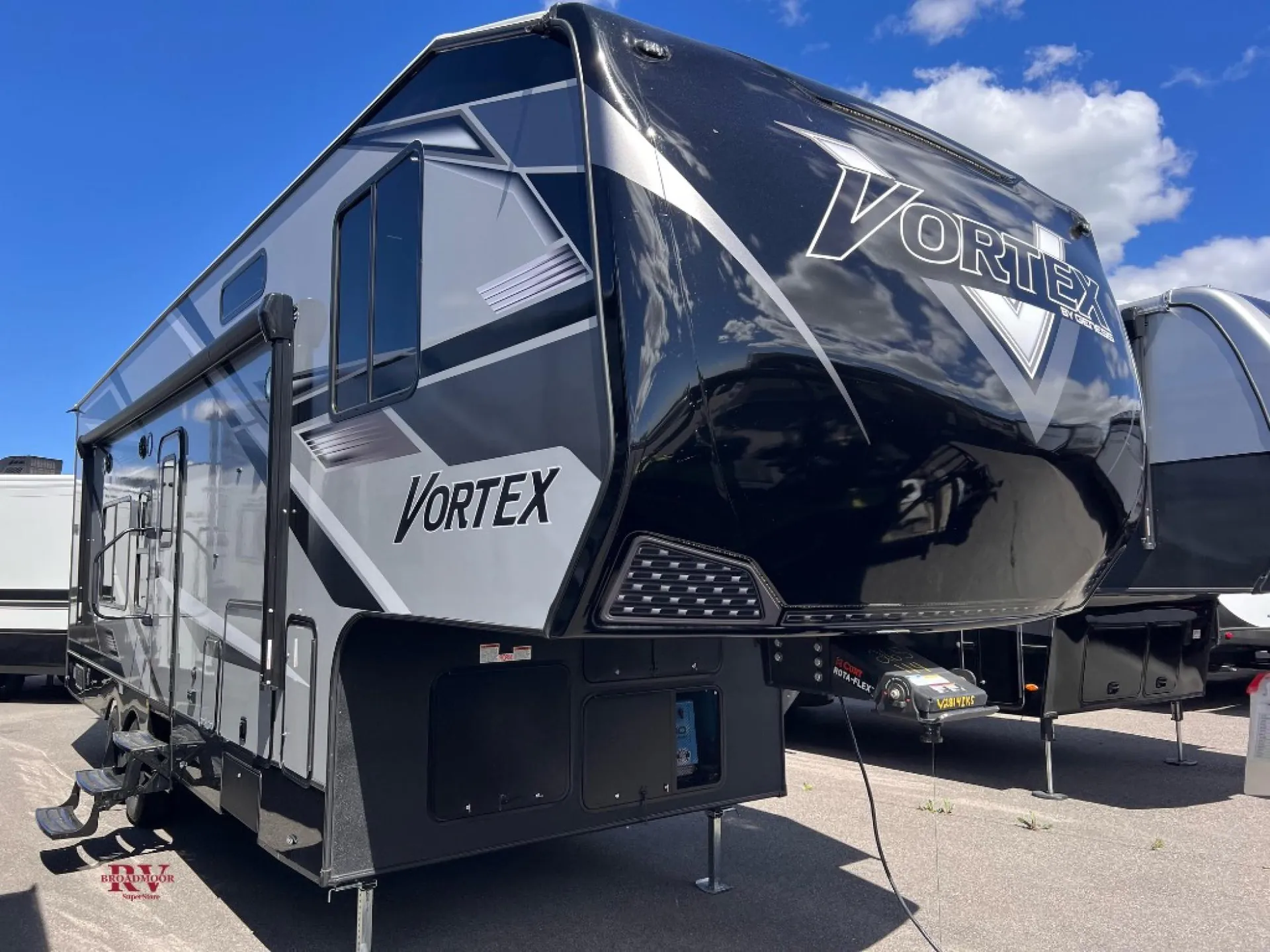 2026 Genesis Supreme Vortex 2814IKS — Photo 1