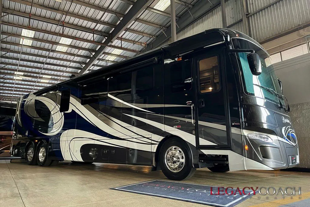 2018 Forest River Berkshire XLT 43C - Photo 2