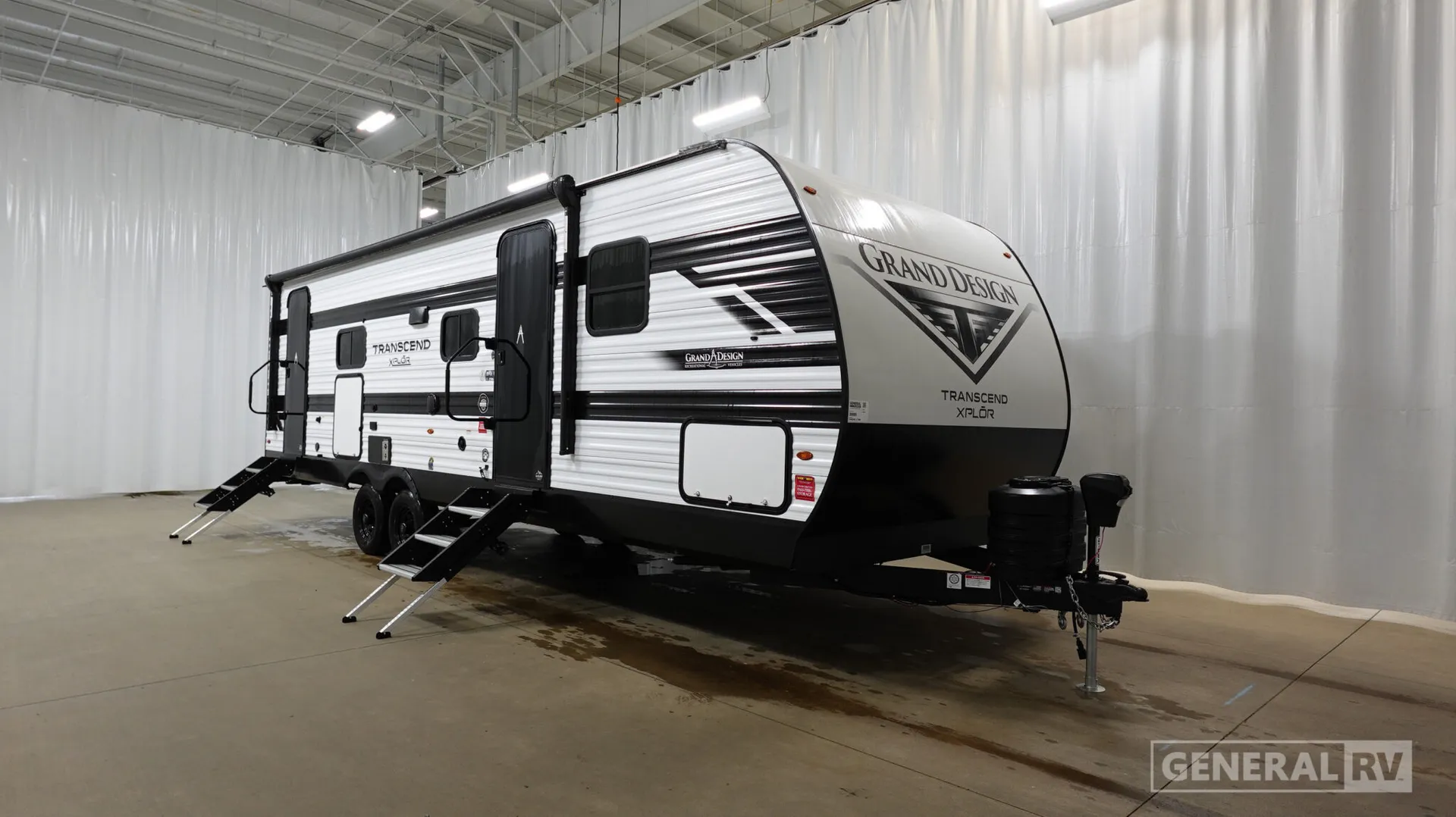 2027 Grand Design Transcend Xplor 27DBX - Photo 2