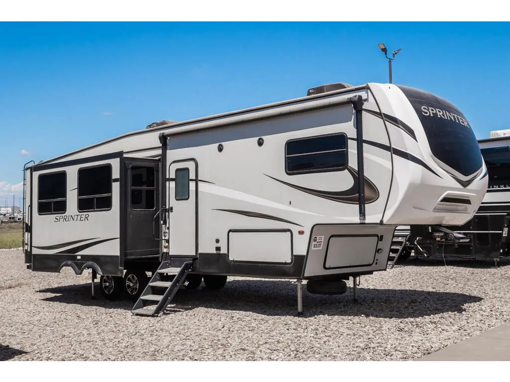 2022 Keystone Sprinter 32BH - Photo 2