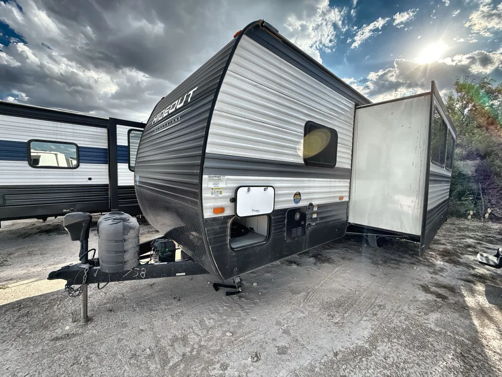 2025 Keystone Hideout Sport Double 261BH, Photos photo 4