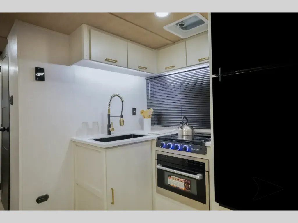 2027 Forest River Vibe 2900KB, Photos photo 8