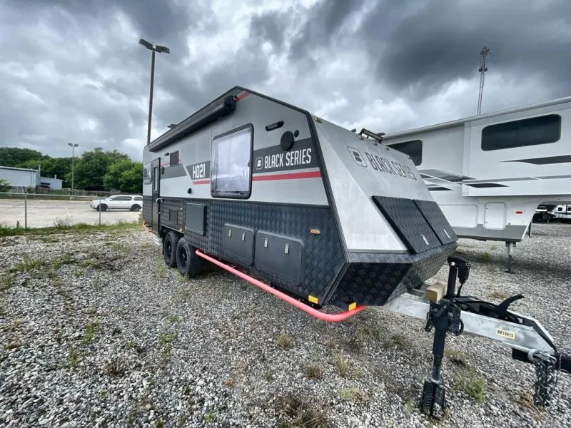 2022 Black Series Camper HQ Series Used    HQ21 - Photo 2