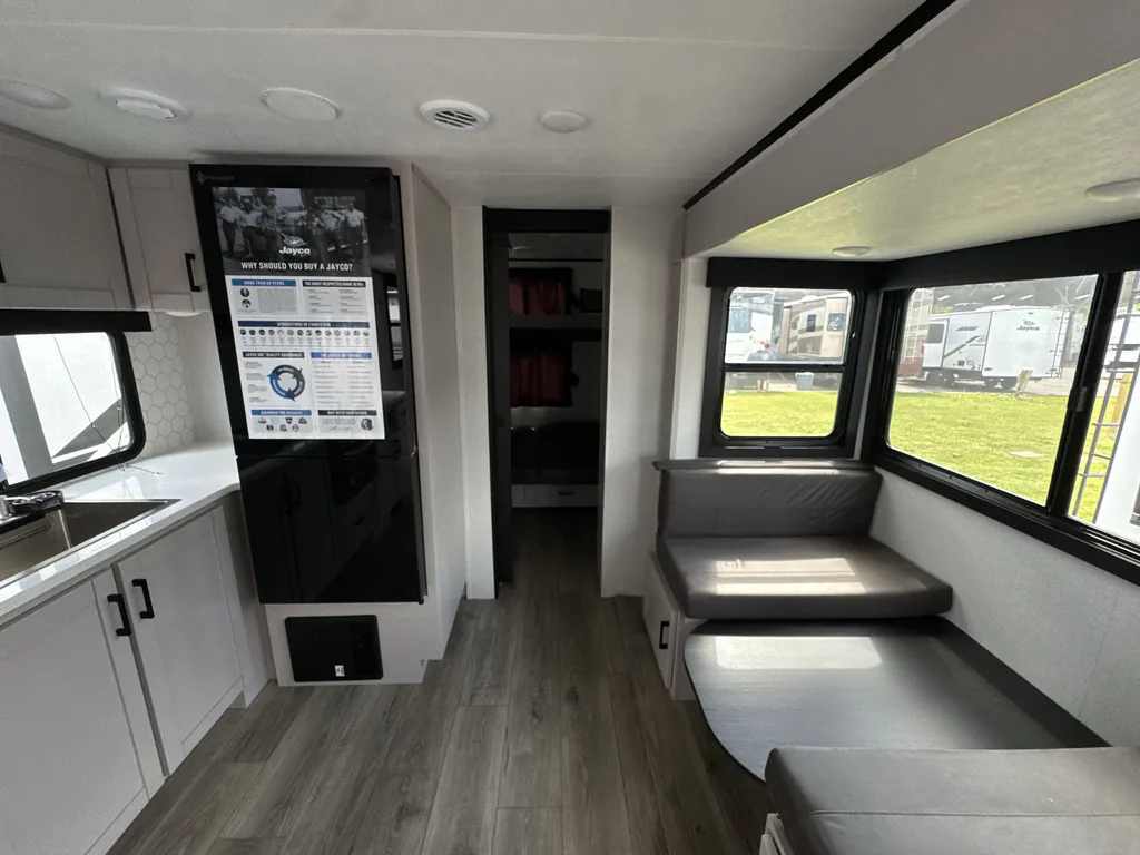 2026 Jayco Jay Feather 29QBH, Photos photo 7