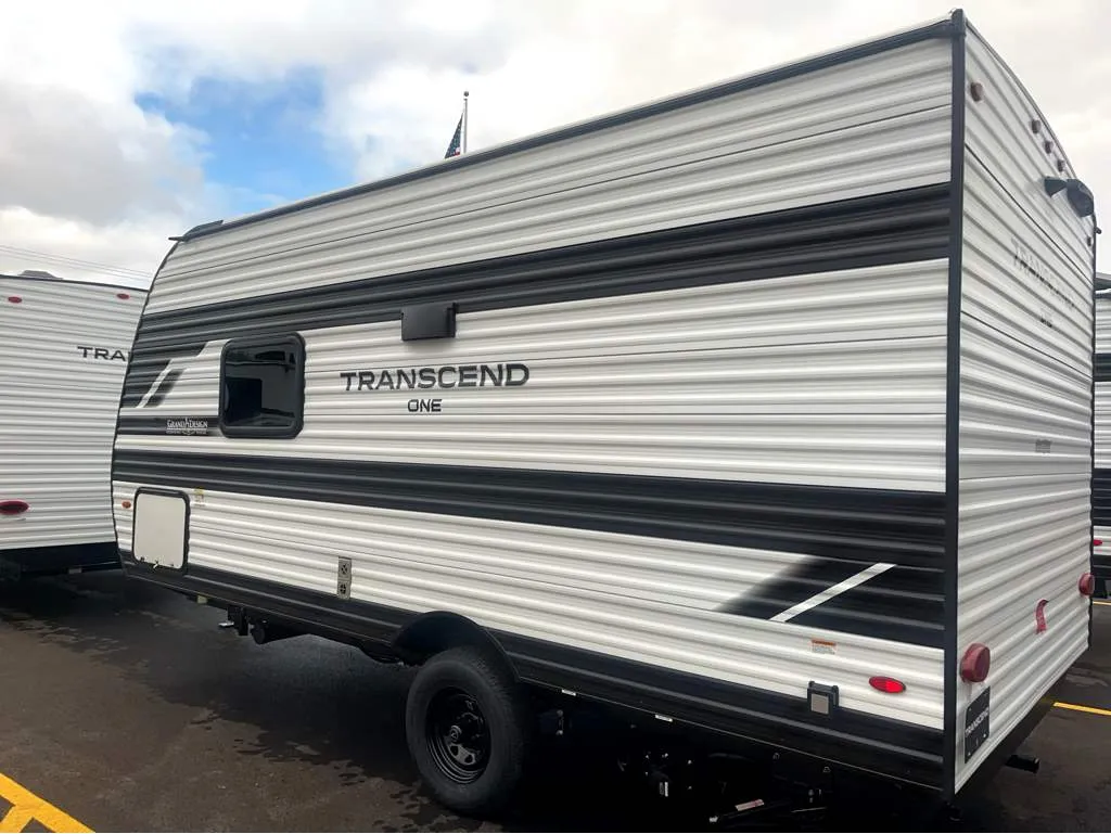 2026 Grand Design Transcend One 151RB - Photo 4