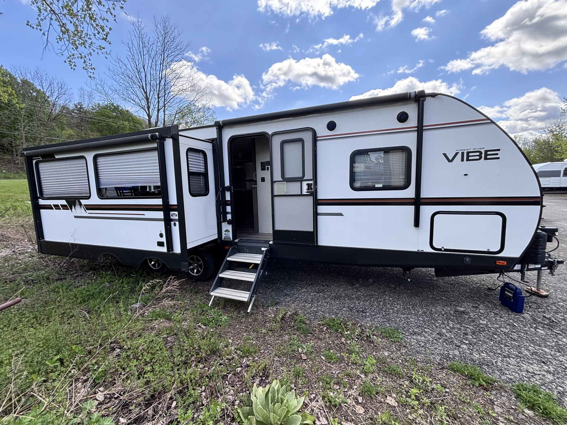 2019 Forest River Vibe 28RL - Photo 2