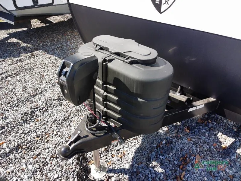 2026 Venture RV SportTrek Stinger 232VRL - Photo 4