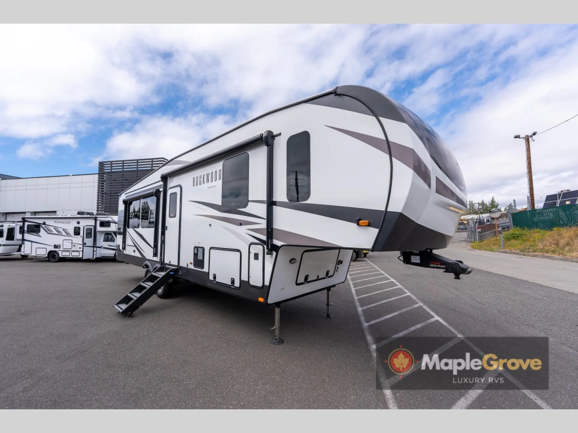 2024 Forest River Rockwood Signature 361RL