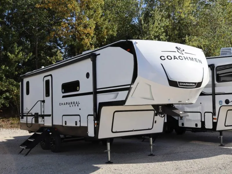 2026 Coachmen Chaparral Lite 218SE - Photo 3