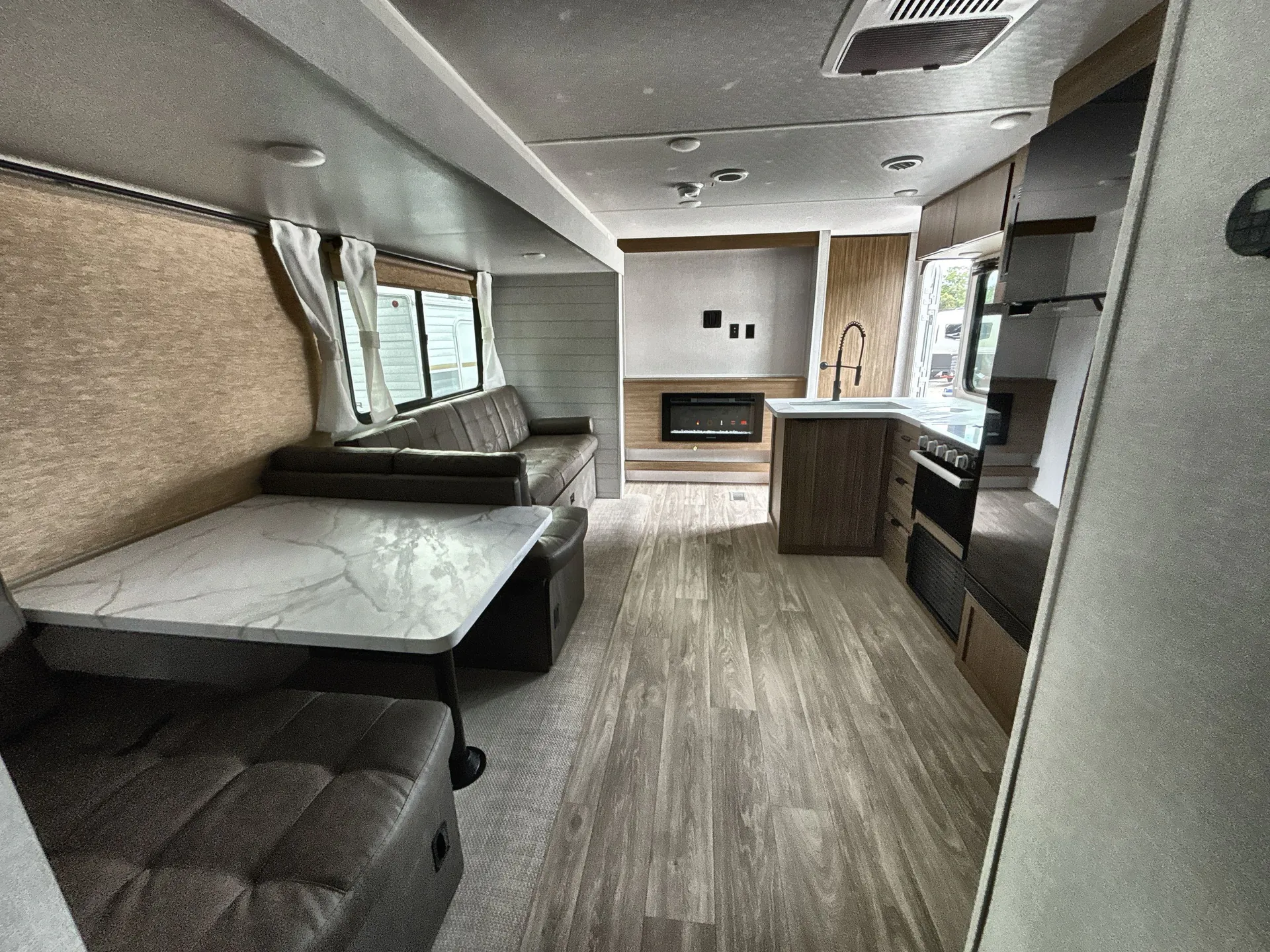 2027 Forest River Wildwood 32BHDS — living area main