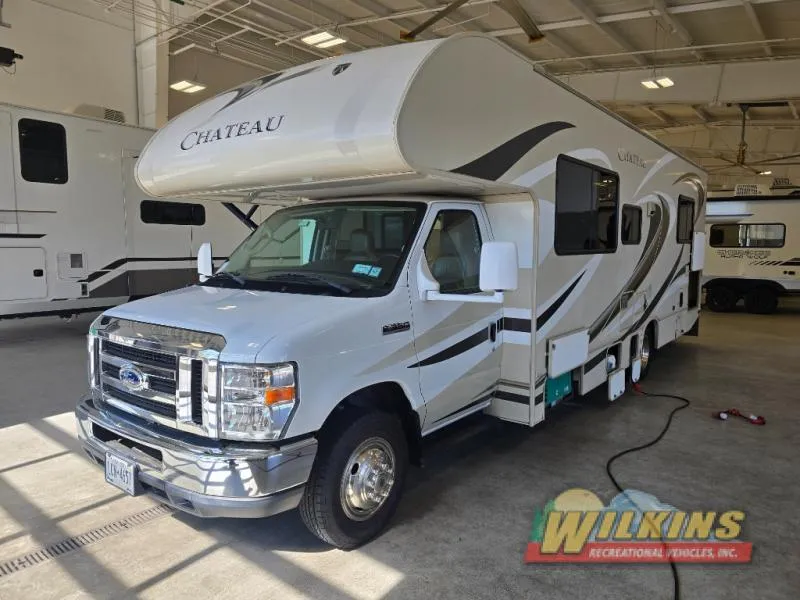 2015 Thor Motor Coach Chateau 28A - Photo 3
