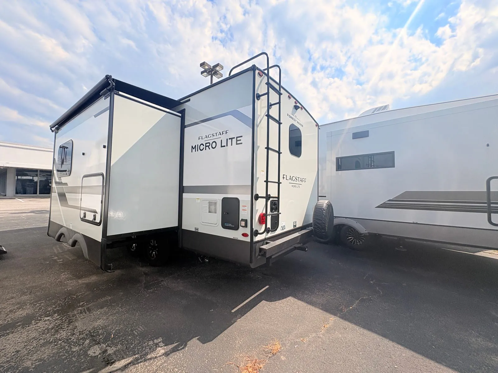 2027 Forest River Flagstaff Micro Lite 25SRB - Photo 4