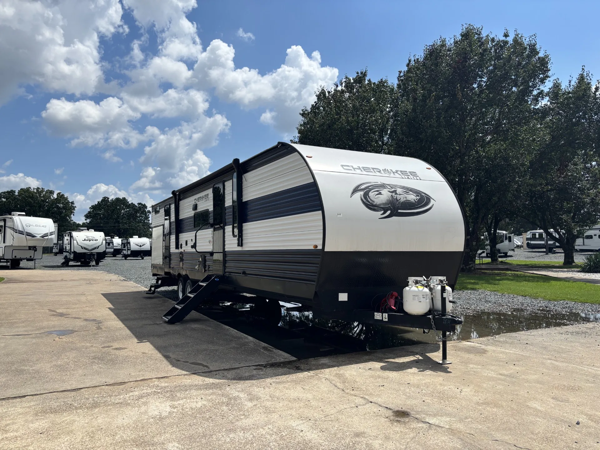 2023 Forest River Cherokee 324TS dealer photo 1 from Rocky Ridge RV