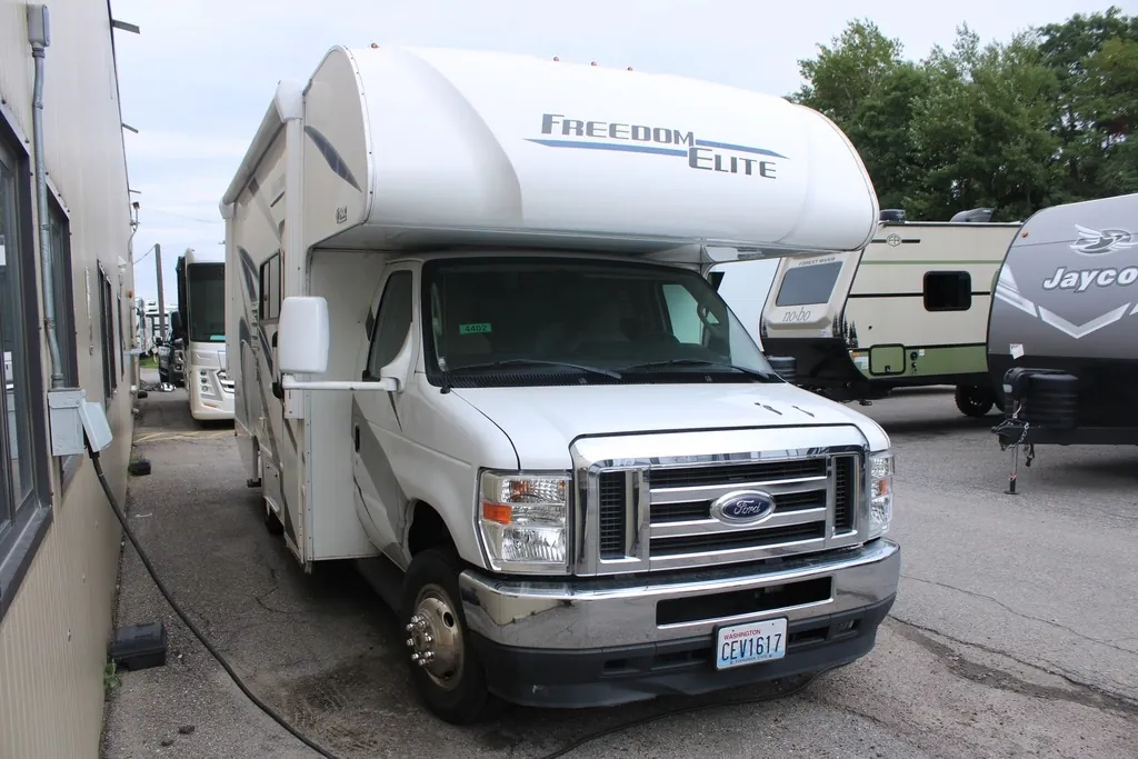 2021 Thor Motor Coach Freedom Elite 22FE, Photos photo 5