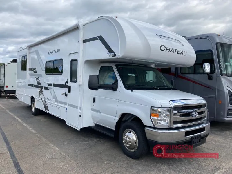 2026 Thor Motor Coach Chateau 31H - Photo 2