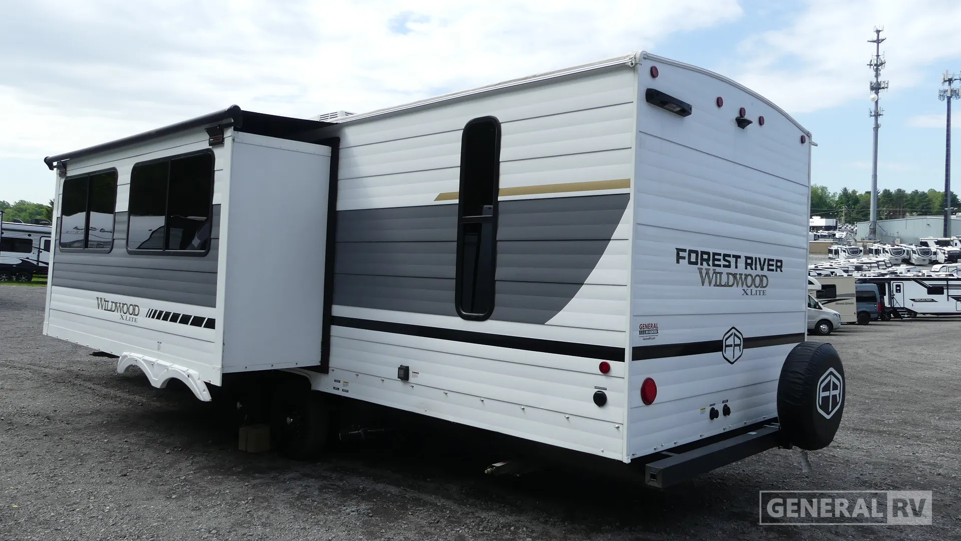 2025 Forest River Wildwood X-Lite 273QBXL - Photo 4