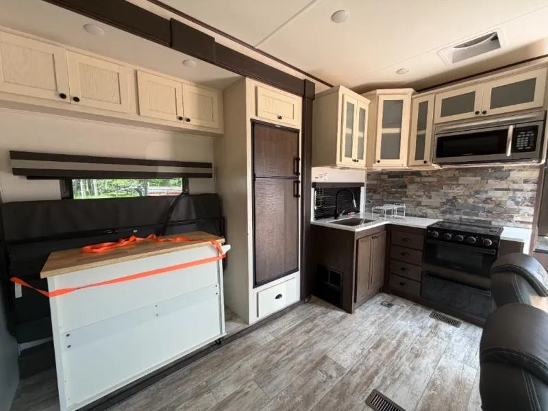 2022 Forest River RV XLR Nitro 28KW - Photo 4