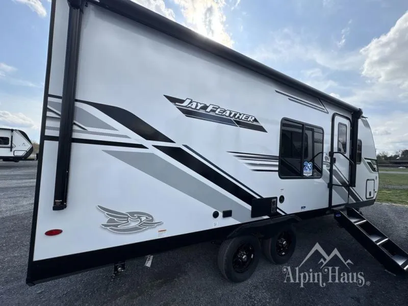 2026 Jayco Jay Feather 21MML - Photo 4