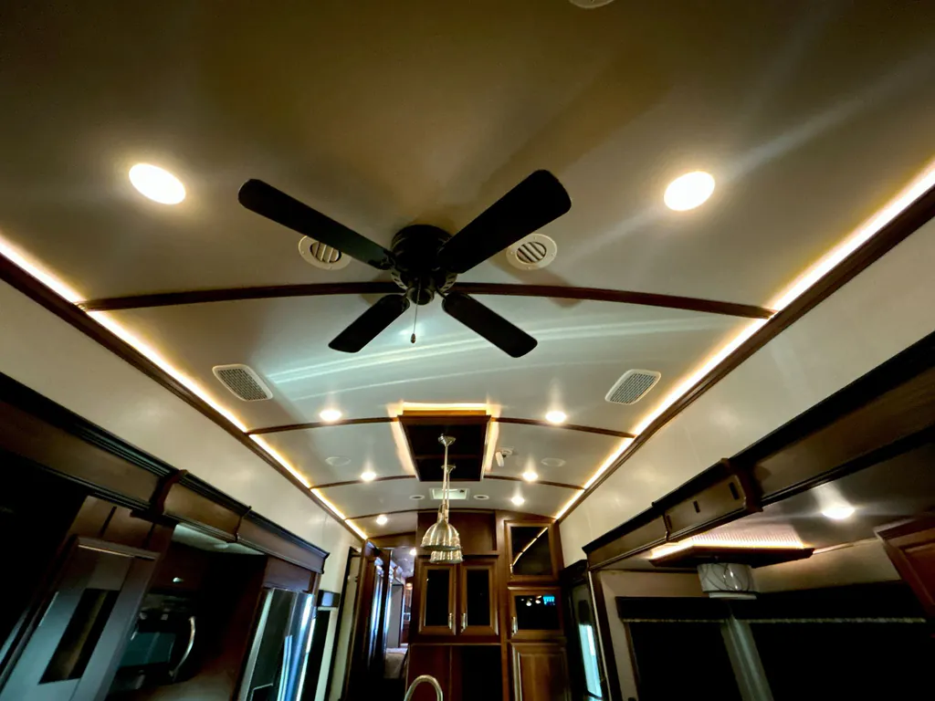 2020 Jayco Pinnacle 36FBTS, Photos photo 21