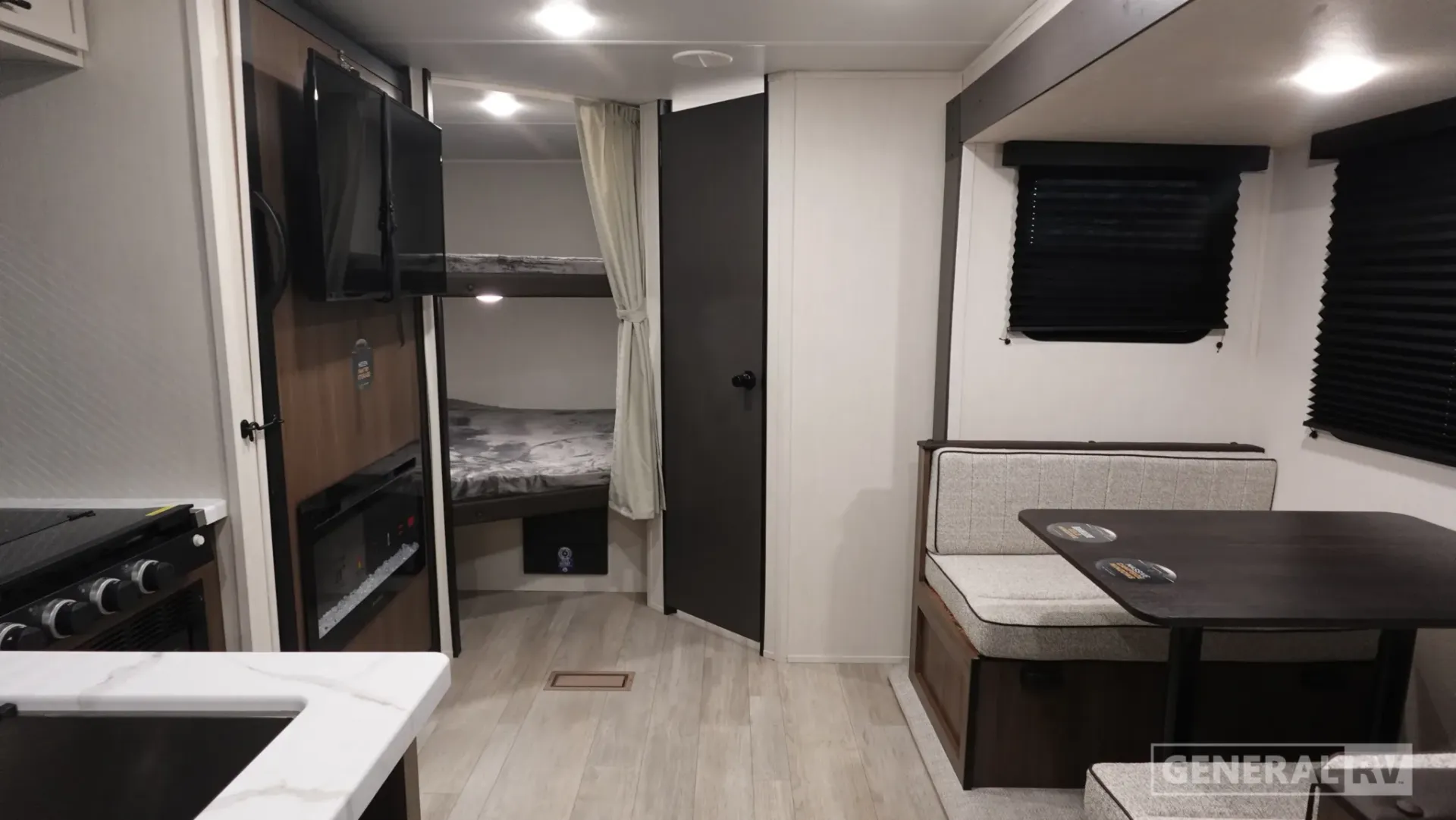 2026 Prime Time RV Avenger 23BHS - Photo 3