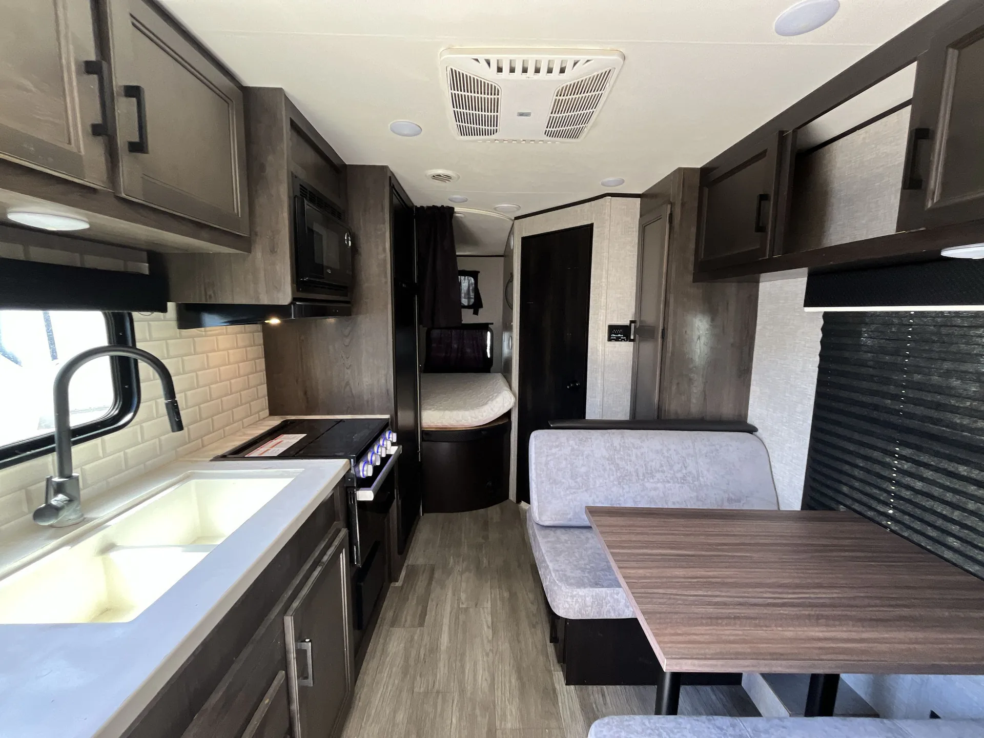 2022 Jayco Jay Flight SLX 224BHW — living area main